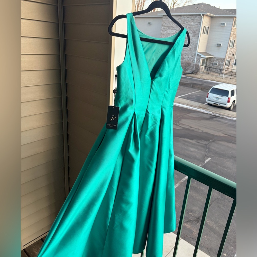 🆕✨ Adrianna Papell Emerald Fit&Flare Satin Midi Cocktail Dress Size 2,12 Gown - Picture 8 of 17